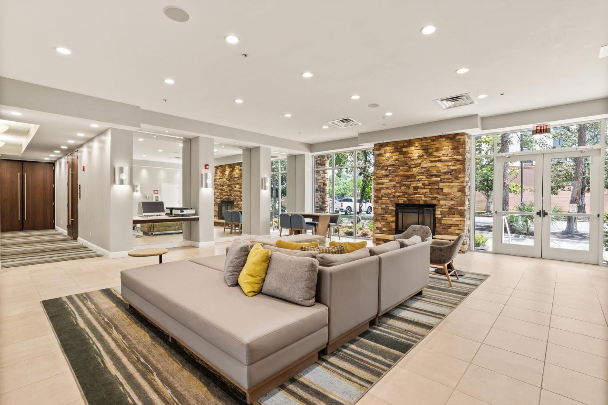 Holiday Inn Baton Rouge College Drive I-10 By Ihg Exteriér fotografie